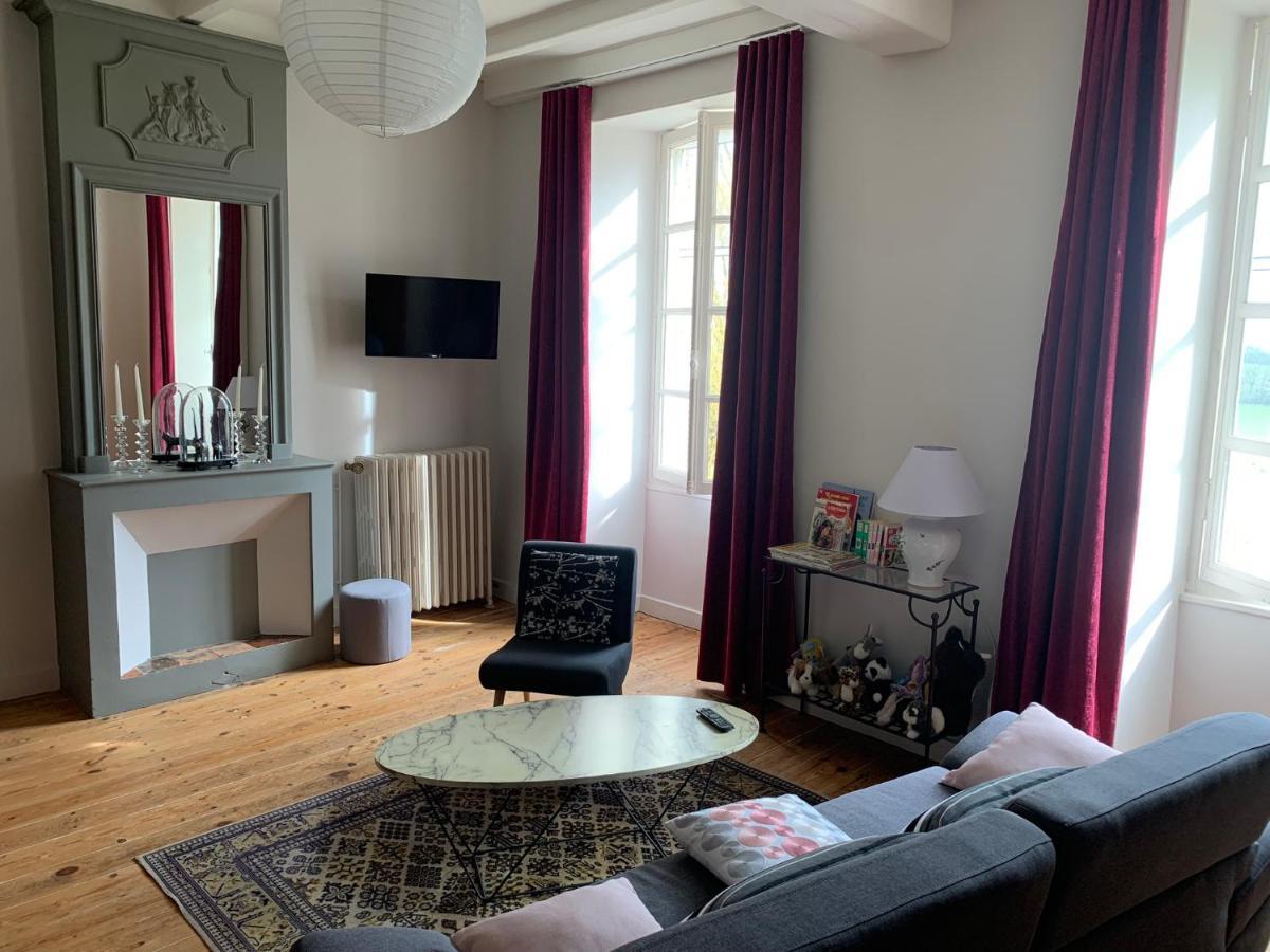 Chateau D'Annezay Bagian luar foto